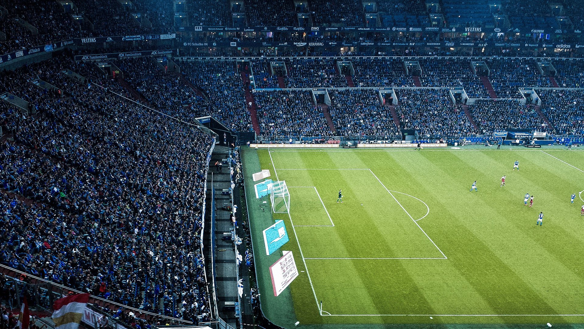 中国足球俱乐部推动球员参与环保公益活动，足球公益项目简介